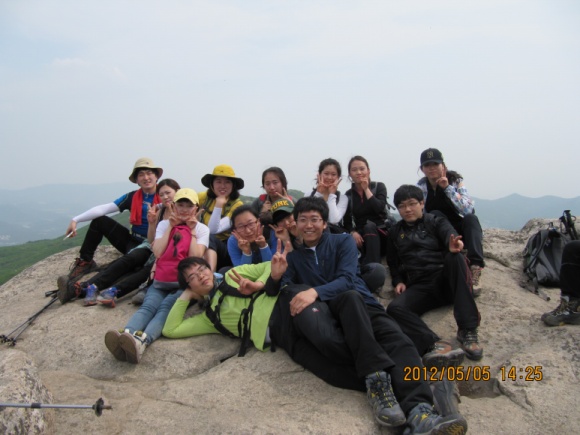 2012년 봄 금정산 등산 2012 금정산1.jpg